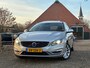 Volvo V60 1.6 D2 Summum | Schuif/Kanteldak + Leder + Cruise + Navi Nu € 6.975,-!!!