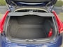 Volvo V40 Cross Country 2.0 D3 Momentum | Navigatie | Lederen Bekleding | Stoelverwarming | Trekhaak |