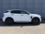 Lynk & Co 01 Plug-in Hybrid 1.5 Core Black Edition | Elegante en stoere SUV met 1.800 kg trekvermogen | Nieuw model | LM velgen 19 inch | Adaptive Cruise Control | Premium Audio Systeem | Apple Carplay/Android Auto | Stoelverwarming | Achteruitrijcamera | Keyless Entry