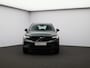 Volvo XC40 2.0 B4 Plus Dark / Trekhaak / All Season Banden / Stoel+Stuurwielverwarming / Elek. verstelbare stoelen / Harman Kardon Audio / Blis