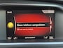 Volvo V40 2.0 T5 R-Design | Parkeercamera | Keyless entry/start | Panoramadak | Elektrisch vertelbare bestuurdersstoel met geheugen | Stoelverwarming | LED |