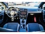 Volkswagen Golf 1.0 TSI Highline | R-line | Achteruitrijcamera | Pano