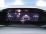 Peugeot 2008 1.2 PureTech 130 Allure | Navigatie | Achteruitrijcamera | Climate Control | Cruise Control | Parkeersensoren v+a | Draadloze Apple Carplay / Android Auto | Digitaal instrumentenpaneel | Armsteun | Elektrisch inklapbare spiegels | DAB+ radio | Led koplampen | Donker getint glas | 17" lichtmetalen velgen |