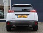 Peugeot 2008 1.2 PureTech 130 Allure | Navigatie | Achteruitrijcamera | Climate Control | Cruise Control | Parkeersensoren v+a | Draadloze Apple Carplay / Android Auto | Digitaal instrumentenpaneel | Armsteun | Elektrisch inklapbare spiegels | DAB+ radio | Led koplampen | Donker getint glas | 17" lichtmetalen velgen |