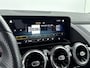 Mercedes-Benz GLA GLA 180 Automaat Business Solution AMG | Nightpakket | Parktronic met camera | LED | Stoelverwarming | Trekhaak | Zitcomfortpakket | Licht en Zichtpakket