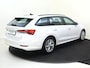 Skoda Octavia Combi 1.4 TSI iV PHEV | SoH 100% | Stoel- en stuurwielverwarming | Crusie control | CarPlay | Elektrische inklapbare buitenspiegels | Parkeersensoren achter |