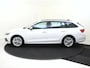 Skoda Octavia Combi 1.4 TSI iV PHEV | SoH 100% | Stoel- en stuurwielverwarming | Crusie control | CarPlay | Elektrische inklapbare buitenspiegels | Parkeersensoren achter |