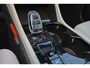 Volvo XC40 T4 Inscription - Panorama/schuifdak - IntelliSafe Assist & Surround - Verwarmde voorstoelen - Parkeercamera achter - Parkeersensoren voor & achter - Elektr. bedienb. voorstoelen met geheugen links - Elektr. inklapbare trekhaak - 18' LMV