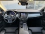 Volvo S90 B5 Automaat Ultimate | Harman Kardon | Glazen dak | Elektrisch bedienbare voorstoelen | 18 inch lichtmetalen velgen | Lederen bekleding en interieurdelen | Getint glas | Parkeercamera | Adaptieve Cruise Control | BLIS Dodehoekdetectie