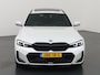 BMW 3-Serie Touring 330e | M-Pakket | Panoramadak | Ele. stoelen + Geheugen | HUD | Sportstoelen | Camera | Apple CarPlay/Android auto | Adaptieve Cruise Control | Comfort Pakket | M-Sport Pro | HiFi | Curved Display |