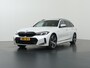 BMW 3-Serie Touring 330e M-Sport | M-Pakket | Panoramadak | Ele. stoelen + Geheugen | HUD | Sportstoelen | Camera | Apple CarPlay/Android auto | Adaptieve Cruise Control | Comfort Pakket | M-Sport Pro | HiFi | Curved Display |