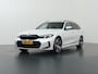 BMW 3-Serie Touring 330e M-Sport | Panoramadak | Ele. stoelen + Geheugen | HUD | Sportstoelen | Camera | Apple CarPlay/Android auto | Adaptieve Cruise Control | Comfort Pakket | M-Sport Pro | HiFi | Curved Display |