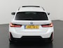 BMW 3-Serie Touring 330e | M-Pakket | Panoramadak | Ele. stoelen + Geheugen | HUD | Sportstoelen | Camera | Apple CarPlay/Android auto | Adaptieve Cruise Control | Comfort Pakket | M-Sport Pro | HiFi | Curved Display |