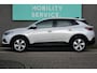 Opel Grandland X 1.2 Turbo Business Executive AUT LED Clima CarPlay