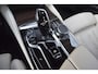 BMW 5-Serie Touring 540i xDrive High Executive * M-Sport * Panoramadak * Laser * Stoelmassage * Softclose *
