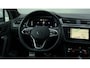 Volkswagen Tiguan 1.4 TSI 245pk DSG eHybrid R-Line Business+ | Trekhaak | Navigatie | IQ Light