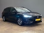 Ford Focus Wagon 1.0 EcoBoost Hybrid ST Line | Trekhaak | Stoel/stuur/voorruit verwarming | Cruise adaptief | Dodehoek detectie | Camera | Apple Carplay/Android Auto | Achteruitrijcamera | Apple Carplay/Android Auto|telefoonintegratie premium | Cruise control adaptief met Stop&Go en stuurhulp