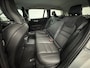 Volvo V60 2.0 T6 Plug-in hybrid AWD Essential Bright | Achterbank verwarmd | Achteruitrijcamera | Chroom delen exterieur