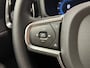 Volvo V60 2.0 T6 Plug-in hybrid AWD Essential Bright | Achterbank verwarmd | Achteruitrijcamera | Chroom delen exterieur