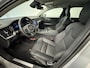 Volvo V60 2.0 T6 Plug-in hybrid AWD Essential Bright | Achterbank verwarmd | Achteruitrijcamera | Chroom delen exterieur