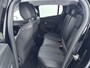 Peugeot 208 1.2 100pk Allure Pack | Lichtmetalen velgen | Camera | Apple CarPlay/Android Auto | Stoelverwarming | Getint glas achter |