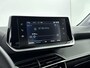 Peugeot 208 1.2 100pk Allure Pack | Lichtmetalen velgen | Camera | Apple CarPlay/Android Auto | Stoelverwarming | Getint glas achter |