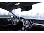 Volvo S60 2.0 T8 AWD Twin Engine R-Design | Harman Kardon | Pano | Head-up | BLIS | Camera | Memory | Pilot Assist |