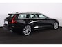 Volvo V60 T6 Recharge AWD Business Pro - Panorama/schuifdak - IntelliSafe Assist & Surround - 360º Camera - Harman/Kardon audio - Adaptieve LED koplampen - Verwarmde voorstoelen & stuur - Parkeersensoren voor & achter - Head up display - Standkachel - 19' LMV