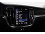 Volvo V60 B3 Momentum | Trekhaak | Stoel+Stuurverwarming | Getint Glas | 19 Inch