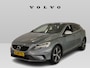 Volvo V40 1.5 T3 Polar+ Sport | Panoramadak | Stoelverwarming | Cruise control | LED | 17'' Velgen | Camera | Harman Kardon | Parkeersensoren voor en achter |