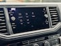 Volkswagen Crafter 35 2.0 TDI L3H3 | Blackline | Navigatie | PDC | Trekhaak | Opstaptrede | Verwarmde voorruit | Ex btw