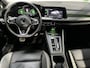 Volkswagen Golf 1.4 eHybrid GTE / AUTOMAAT/ 245 PK/ PARK. SENSOREN/ LEDEREN MEMORY SEATS/ DODE HOEK/ STOELVERWARM. EN VENTILATIE/ STUURVERWARM./ APP CONNECT/ ADAPT. CRUISE/ TRAVEL ASSIST/ NAVI/ CLIMA/ DAB/ 18" LMV