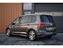 Volkswagen Touran 1.5 TSI 150pk DSG R-line 7-Persoons | Trekhaak | Camera | LED | 18"