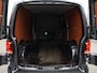 Volkswagen Transporter 2.0 TDI 150PK DSG L2H1 Bulli 75-Edition | ACC | LED | Leder | Verlaagd | Glaslook | Camera | Alarm | Trekhaak |