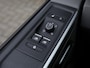 Volkswagen Transporter 2.0 TDI 150PK DSG L2H1 Bulli 75-Edition | ACC | LED | Leder | Verlaagd | Glaslook | Camera | Alarm | Trekhaak |