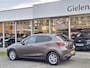 Mazda 2 1.5 SKYACTIV-G 90PK Intro Edition | Navigatie, Cruise control, Airconditioning, 15 inch, Privacy glass