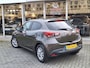 Mazda 2 1.5 SKYACTIV-G 90PK Intro Edition | Navigatie, Cruise control, Airconditioning, 15 inch, Privacy glass