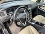 Volvo V60 2.4 D6 AWD Plug-In Hybrid Summum Nieuwe Airco Dealer OH Nieuwe Banden