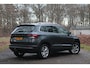 Skoda Karoq 1.5 TSI ACT Business Edition Plus | Trekhaak | Carplay | ACC | Camera