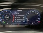 Volkswagen T-Roc 1.5 TSI Sport / AUTOMAAT/ PANO/ PARK. SENSOREN + CAMERA/ RIJ-MODI/ LED/ ADAPT. CRUISE/ 18" LMV/ DIGITAL DASH/ CLIMA/ NAVI/ DAB