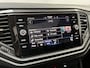 Volkswagen T-Roc 1.5 TSI Sport / AUTOMAAT/ PANO/ PARK. SENSOREN + CAMERA/ RIJ-MODI/ LED/ ADAPT. CRUISE/ 18" LMV/ DIGITAL DASH/ CLIMA/ NAVI/ DAB