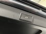 Skoda Superb Combi 1.4 TSI iV Sportline Business AUTOMAAT/ TREKHAAK/ PANO/ CANTON AUDIO/ CAMERA/ PARK. SENSOREN/ MEMORY SEATS/ DODE HOEK/ CRYSTAL LIGHTING/ STOEL+STUUR VERWARM./ NAVI/ SMARTLINK/ CLIMA/ 19'' LMV