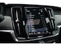 Volvo S90 2.0 T8 AWD Plus Dark | Luchtvering | Pano | Blis | ACC | Elek. stoel+mem. | Stuur- & 4x stoelverw. | H&K | 20" |
