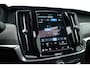 Volvo S90 2.0 T8 AWD Plus Dark | Luchtvering | Pano | Blis | ACC | Elek. stoel+mem. | Stuur- & 4x stoelverw. | H&K | 20" |