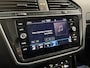 Volkswagen Tiguan 1.4 TSI eHybrid R-Line / AUTOMAAT/ ELEKTR. TREKHAAK/ 2X R-LINE/ 245PK/ DIGITAL DASH/ MATRIX/ 20" LMV/ 360 CAMERA/ APP-CONNECT/ CLIMA/ STOEL-STUUR VERWARM.