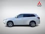 Mitsubishi Outlander 2.4 PHEV Pure+ / Stoelverwarming! / S-AWC
