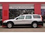 Volvo XC70 2.5 T Kinetic AWD | Youngtimer | Rijklaar | 5-Cilinder | Trekhaak |