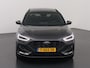 Ford Focus Wagon 1.0 EcoBoost Hybrid ST Line X | Elektr wegklapbare trekhaak | Panoramadak | Winterpakket | Adaptieve cruise control | Elektrische achterklep | B&O | Parkeercamera |
