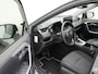 Toyota RAV4 2.5 Hybrid Dynamic Luxe uitvoering!