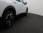 Peugeot 2008 1.2 Hybrid 136 Allure | Achteruitrijcamera | Airco (automatisch) | Apple Carplay/Android Auto|telefoonintegratie premium